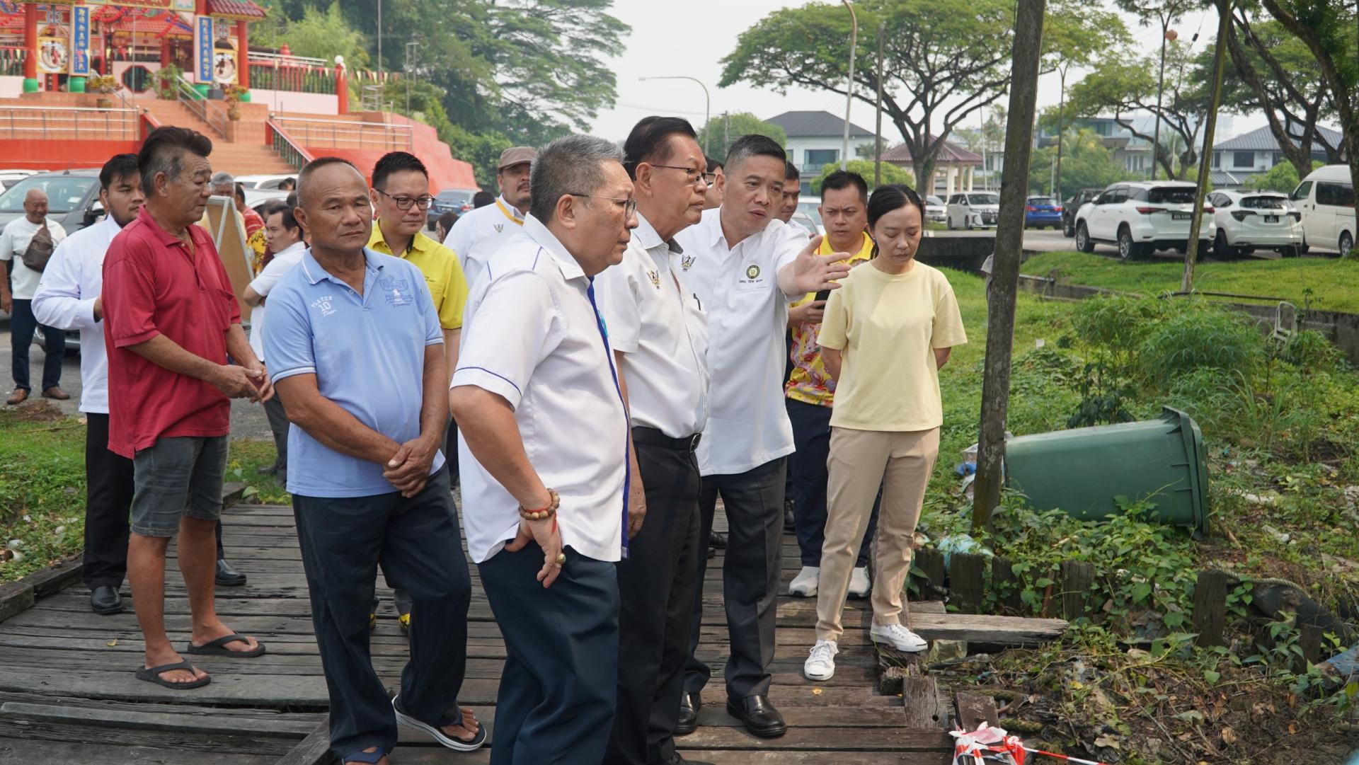 李景胜指示砂河流局速行动 改善新渔村码头河道通行条件