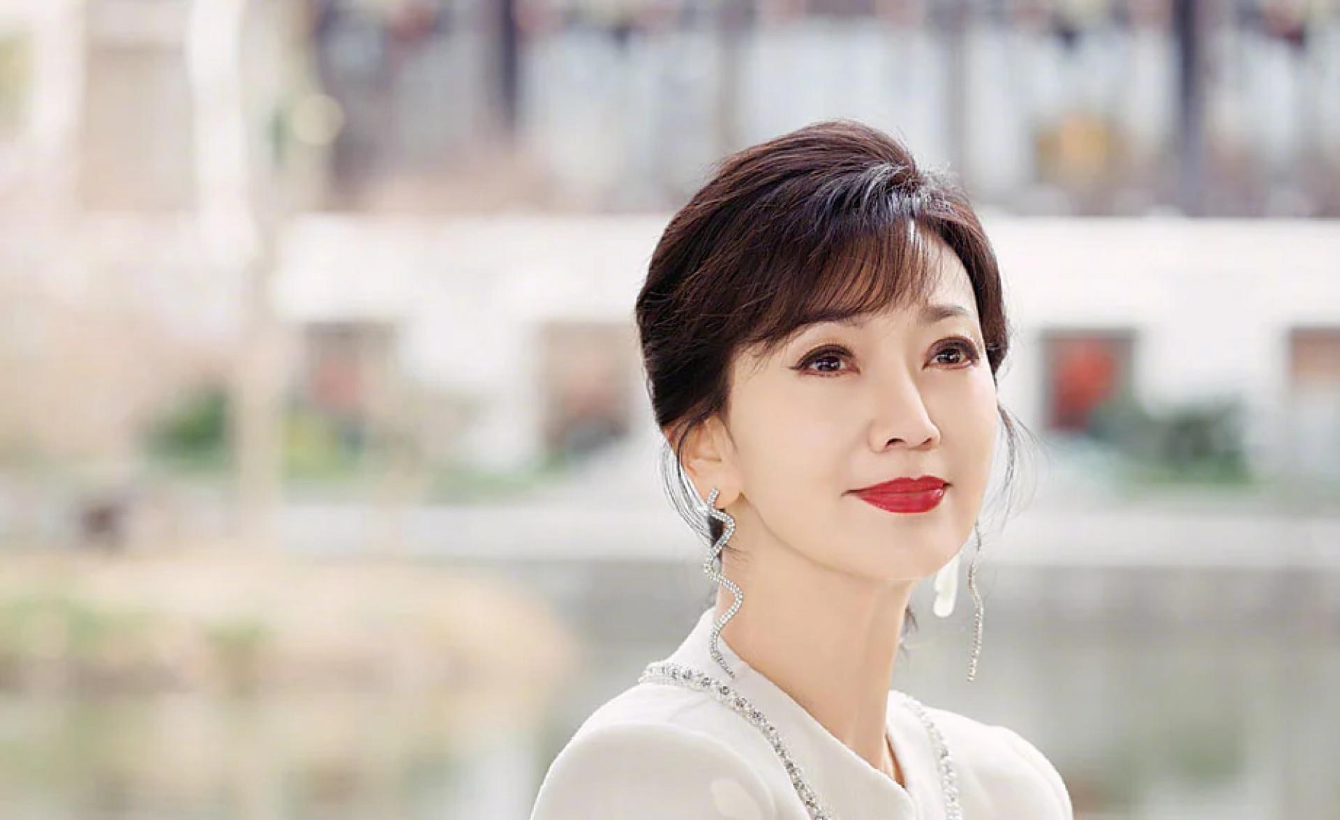 赵雅芝“白娘子”形象深植人心。