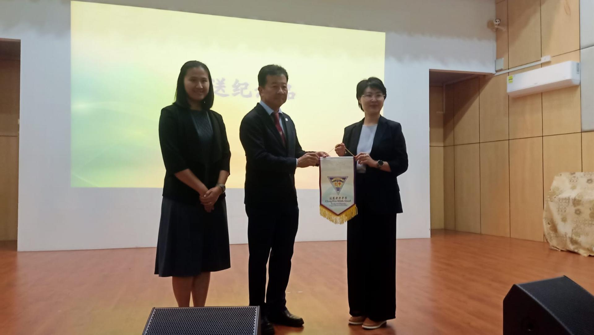 杨德振：华文教育不仅是海外华校的“留根工程” 更是传承中华语言文化